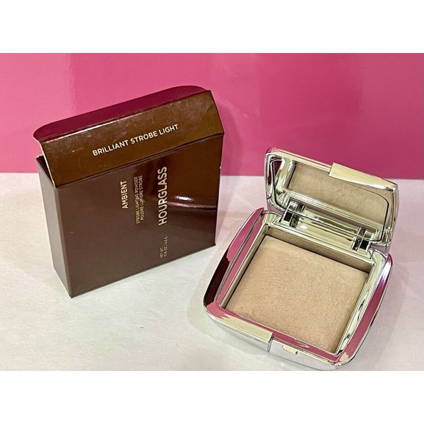 Hourglass Ambient Strobe Lighting Powder .16oz. Full Size Brilliant Strobe Light