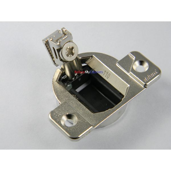 BLUM CABINET HINGES COMPACT 33  110  33.3600