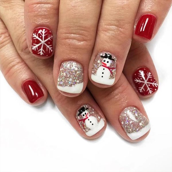 Christmas False Nails,Short Square French Press on Nails,Red Nails Silver Glitter Snowflake Snowman Design,Removable Glue-on Nails,Acrylic Full Cover Fake Nails for Women Nail Art,24pcs(C688)