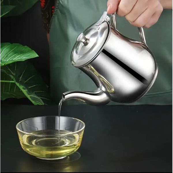 1 Pc Mini Oil pot 13oz With Strainer  Kitchen Tool