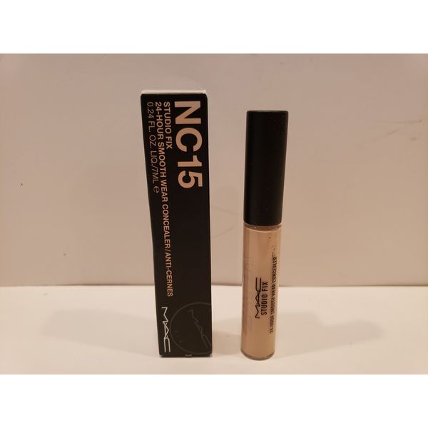 Mac ~ Studio Fix 24hr Smooth Wear Concealer ~ NC15 ~ NIB