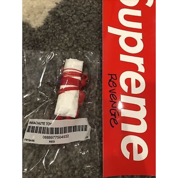 Supreme Red Parachute Toy F/W19 BNIB/DS/NEVER OPENED