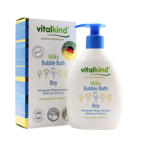 vitalkind Milky Bubble Bath BOY – premium natural care for Kids Premium Naturkosmetik für Jungs von vitalkind. Natürliches Schaumbad für sanfte Reinigung sensibler Kinderhaut.