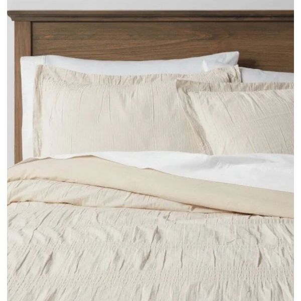 Threshold, Queen Seersucker Tan, Duvet Cover & Sham.