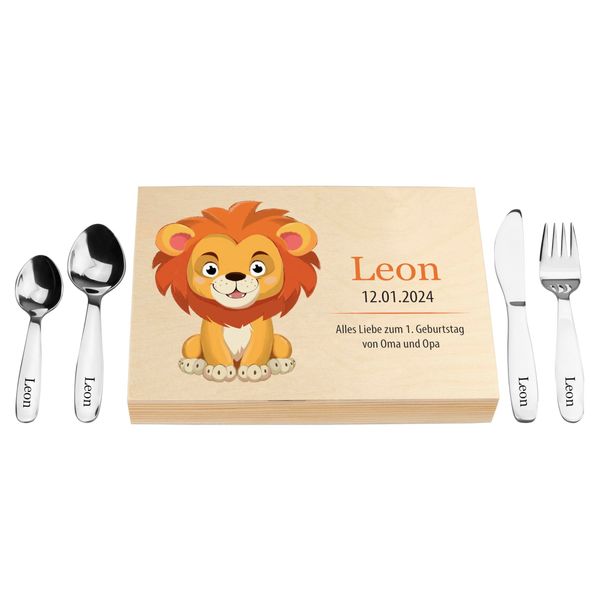LAUBLUST Kinderbesteck mit Namensgravur - Löwe Motiv UV-Druck & Geschenkbox natur | Besteck mit Namen - Geschenk zur Taufe für Kinder - Taufgeschenke für Jungen & Mädchen | Edelstahl - Holzkiste