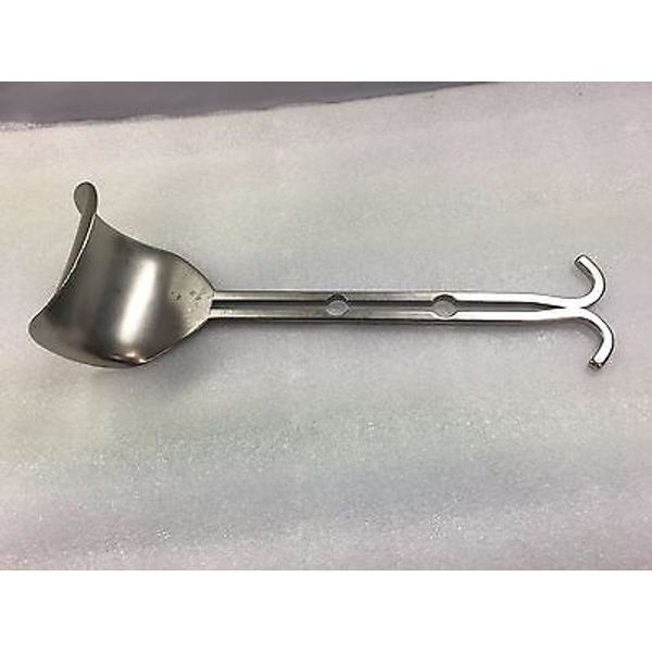 Unbranded Retractor, Surgical Instrument