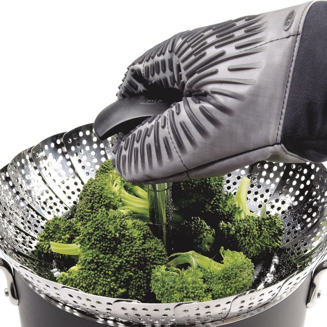 OXO Good Grips Stainless Steel Steamer with Extendable Handle, Silver