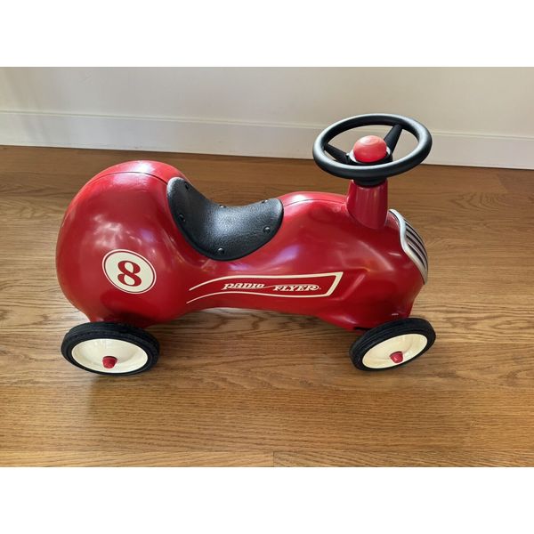 Radio Flyer Model 8 Red Roadster Metal Toy Ride On Car