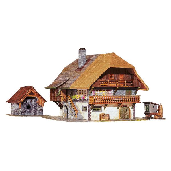 131324 H0 Black Forest Farmhouse