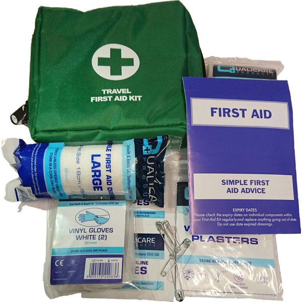 HSE COMPLIANT 1 PERSON FIRST AID KIT IN GREEN TRAVEL BAG