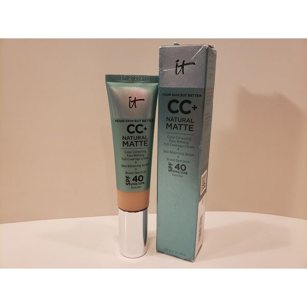 It Cosmetics CC+ Natural Matte Full Coverage BS SPF 40 Light Cool 1.08 Oz