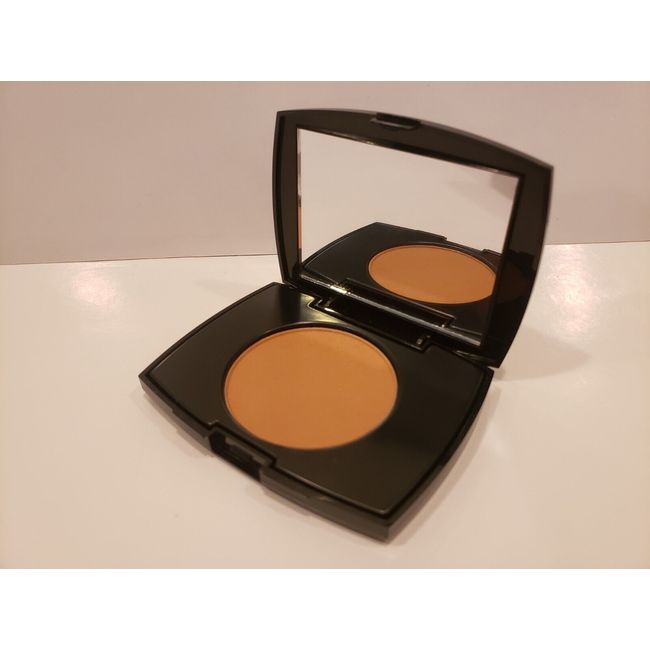 Lancome~Dual Finish~Multi Tasking Powder & Foundation~Bisque 420 (N)~0.09oz~NWOB