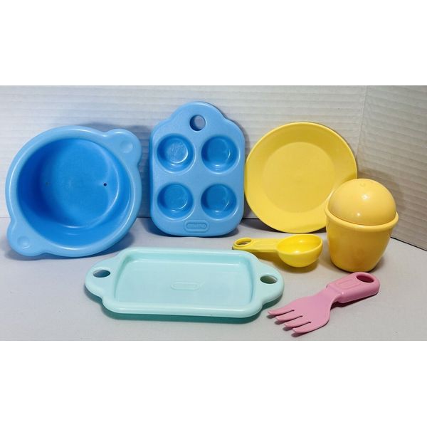 VTG Lot Little Tikes Kitchen Toy Muffin Pot Salt Shaker Dish Utensils Tray