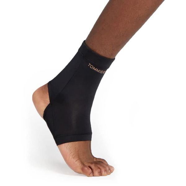 Tommie Copper Core Compression Ankle Sleeve, Unisex, Men & Women, Breathable Support Sleeve for Everyday Joint & Muscle Support - Black, X-Large