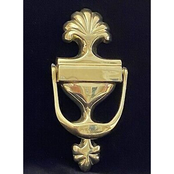 Virginia Metalcrafters Heraldic Polished Yellow Heavy Brass Door Knocker NWOT