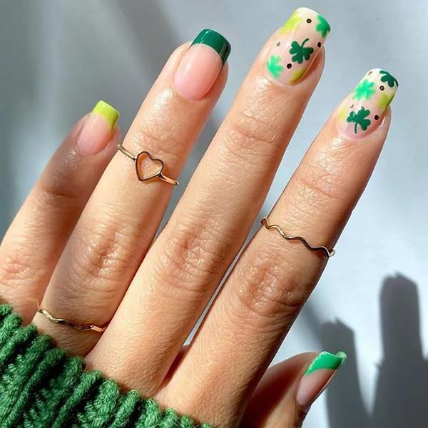 Shamrock Press on Nails Short Square St Patricks Day Nails Glue on Green Clover False Nails with Designs French Tips Nude Irish Fake Nails Acrylic Artificial Coffin Nails Full Cover Nails for Women