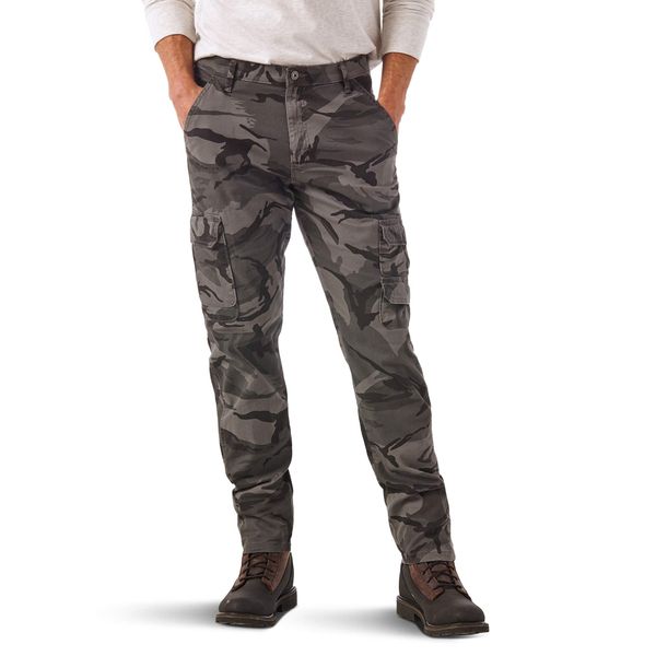 Wrangler Authentics Men's Regular Tapered Cargo Trousers, gray