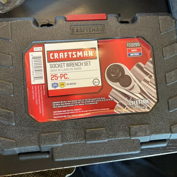 CRAFTSMAN TOOLS 25 piece 3/8 & 1/4  Socket Set New! Factory Sealed!!