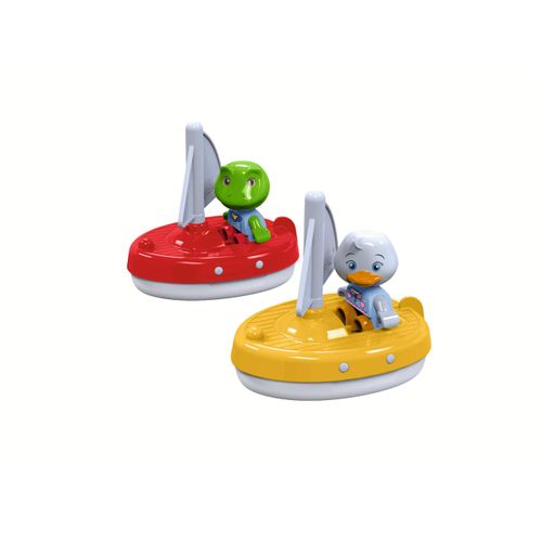 AquaPlay - 2 Sailing Boats + 2 Figures - Accessories for AquaPlay Waterways or for the Bathtub, 2 Sailing Boats and Nils and Lotta, for Children from 3 Years
