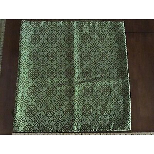 Pier 1 Imports 19” Decorative PILLOW COVER Green & Gold Geometric Print w/Zipper