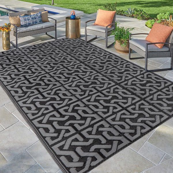 SAND MINE Reversible Mats, Plastic Straw Rug, Modern Area Rug, Large Floor Mat Rug for Outdoors, RV, Patio, Backyard, Deck, Picnic, Beach, Trailer, Camping (9' x 18', Black & Grey)