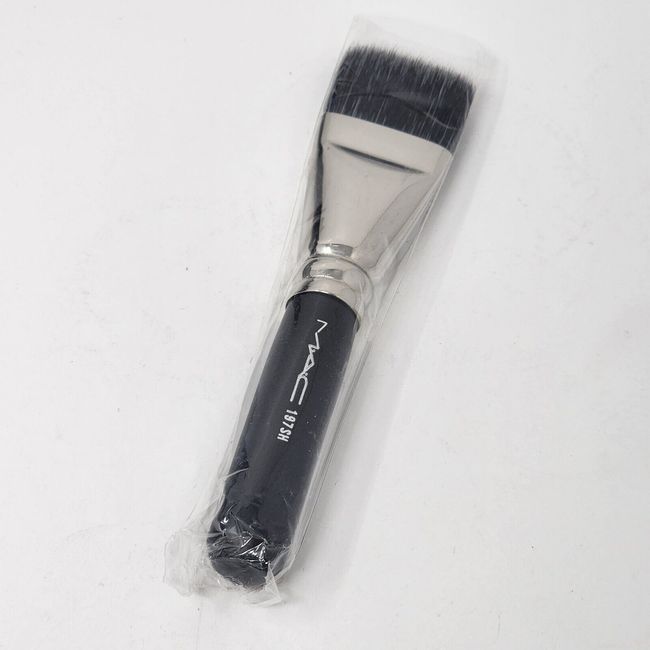 New Authentic MAC 197SH Short Handle Duo Fiber Square Brush Natural Hair