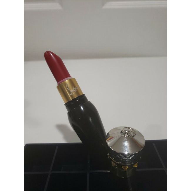 CHRISTIAN LOUBOUTIN  SILKY SATIN LIP COLOUR ROUGE LOUBOUTIN SILKY SATIN