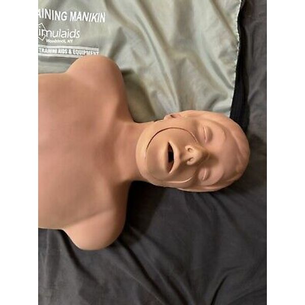 Simulates Adam CPR Training Mannequin First Aid Health Care Adult & Carry Bag