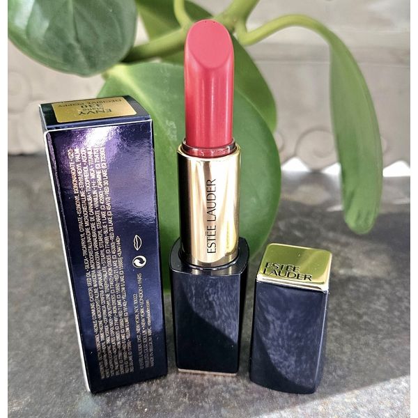 Estee Lauder DECISIVE POPPY Pure Color Envy Matte Sculpting Lipstick .12 oz NIB!
