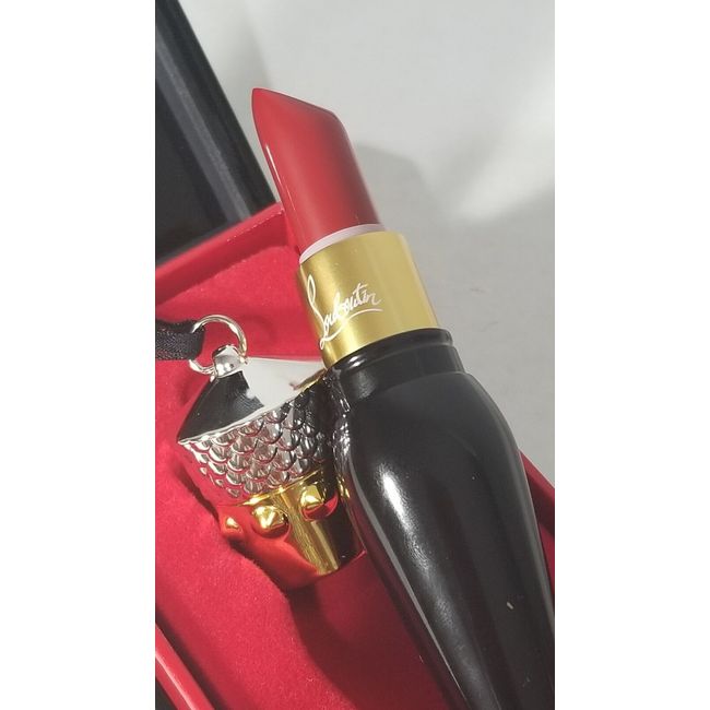 CHRISTIAN LOUBOUTIN  SILKY SATIN LIP COLOUR ROUGE LOUBOUTIN SILKY SATIN