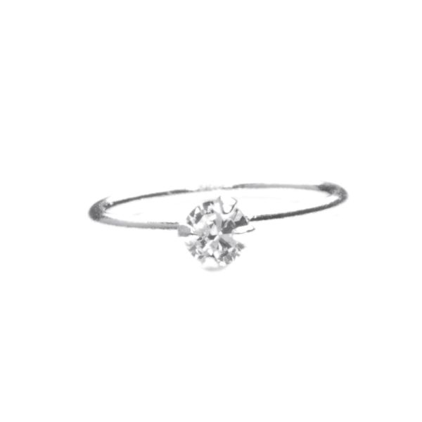 Arranview Jewellery Nose ring with crystal solitaire in stering silver