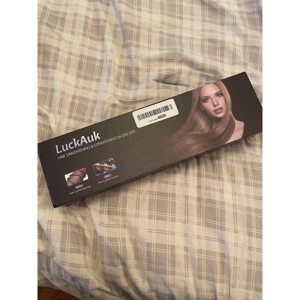 LuckAuk Hair Straightening Comb: pre owned