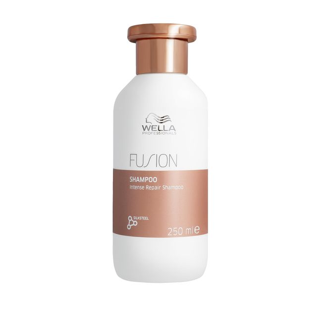 Wella Professionals Fusion Intense Repair Tiefenreinigungsshampoo – reparierende Haarpflege für kaputtes Haar – glättendes Haarshampoo für bessere Kämmbarkeit – 250 ml