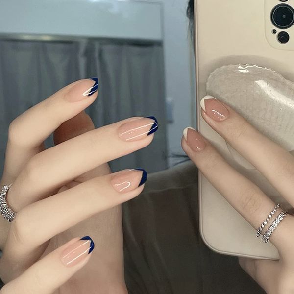 AAGWW Nail Tips, Berry Short, False Nails, Short, Coming-of-Age Ceremony, Mat, False Nails, Cute, Beautiful Shell Supplies, Workshop, Glue Design (Product Contents: 24 Nail Art + Glue, Color: Blue/White Oshidori