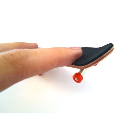 Fingers Wooden Fingerboard with Maple Case in 6 Colors (Red)