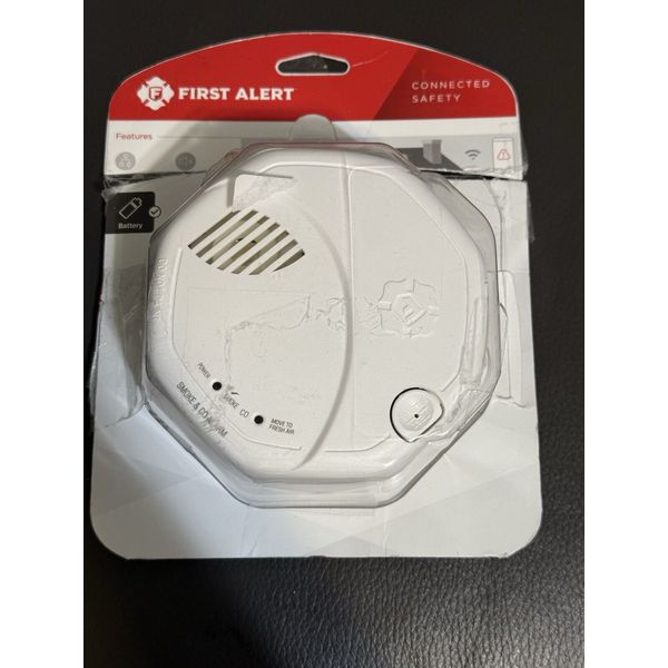 First Alert 2 In 1 Smoke And Carbon Monoxide Alarm