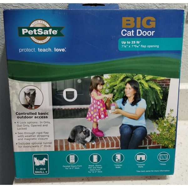 PetSafe Big Cat Small Dog Door 4-Way Locking White Interior/Exterior 1-25lbs Pet