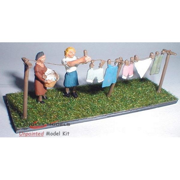 Langley Models Washing line clothes + figures OO Scale UNPAINTED Model Kit F212