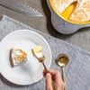EKAU Smart Flex 22cm Round Cake Pan - Marigold
