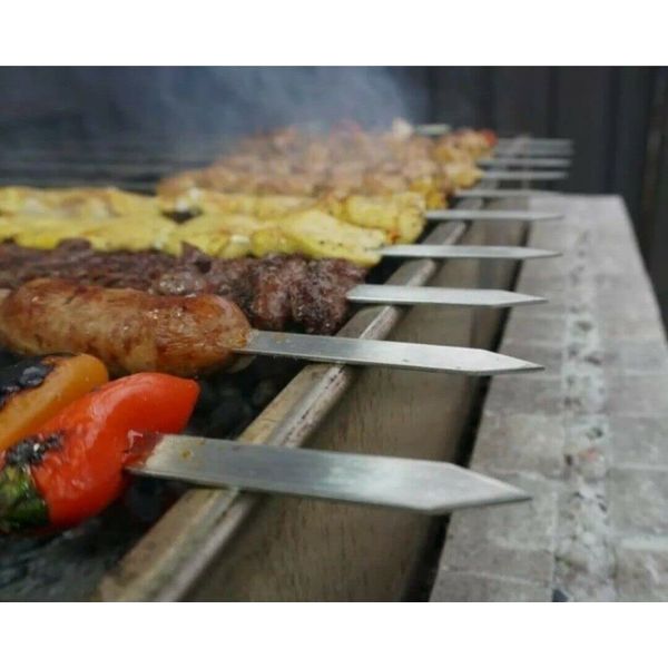 D.I.L© 3pc x Long BBQ Barbecue Skewers Wooden Handel Set of BBQ Grilling Kebab Skewers Flat Reusable Metal Skewer Sticks Cocktail Shish Kabob 60CM Long