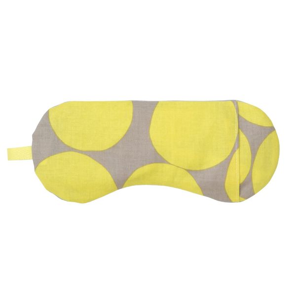 Natural Material Hinyari with the power of salt and warm with the power of green beans Salt Eye Pillow Circle Yellow 8.3 x 3.5 x 0.4 inches (21 x 9 x 1 cm) Thick Relax with Lavender and Chamomile Scent Skin Gentle Moisturizing Cotton Envelle Helk