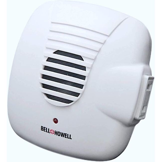 Bell and Howell Ultrasonic Pest Repellers with Extra Outlet - 3 Pack