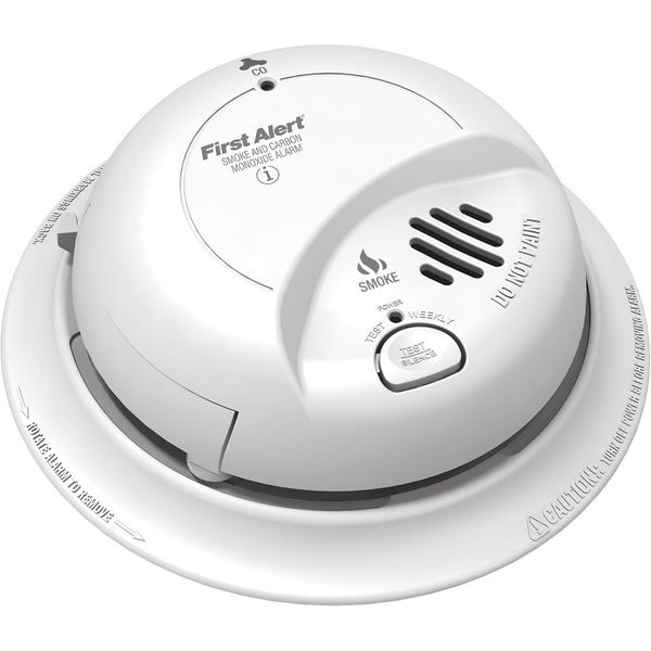 First Alert BRK SCO2B Smoke and Carbon Monoxide (CO) Detector with 9V Battery