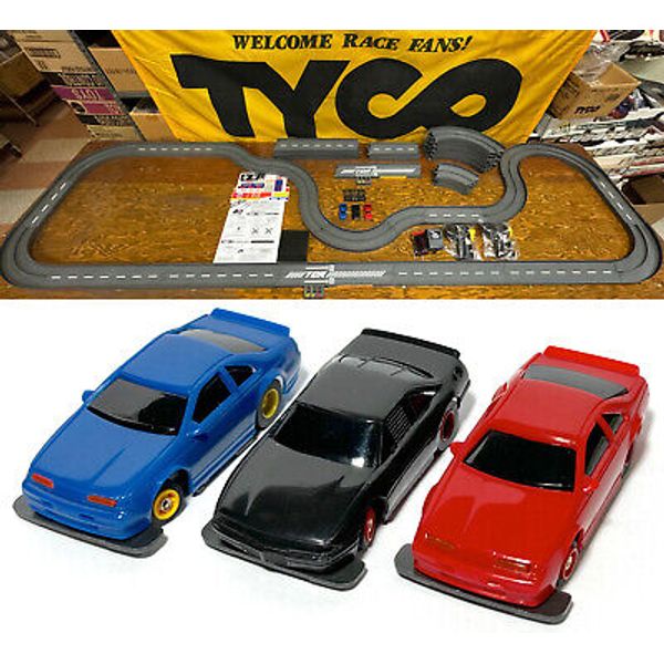 1993 UNUSED TYCO TCR Slotless Slot Car RACE SET 17' COUNTRY ROADS 3-CAR Roadtrip