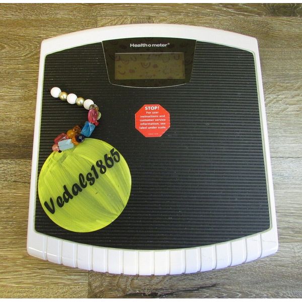 Health o meter Digital Body Weight Scale Black and White Model HDL905