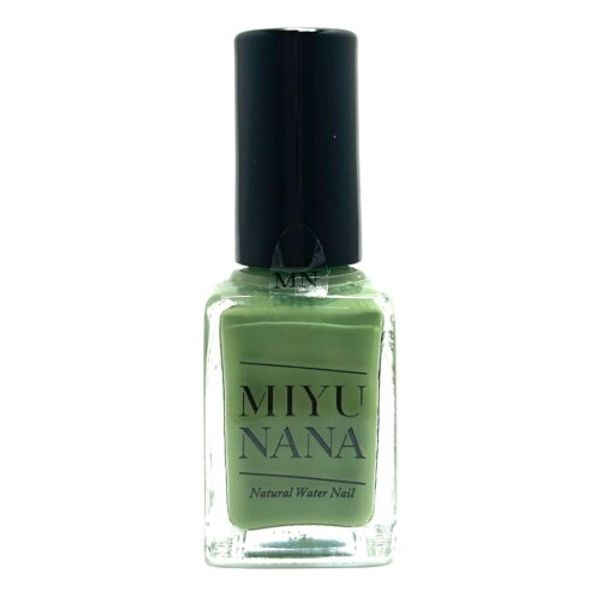 Roomer MIYUNANA Natural Water Nail 10mL Natural nail polish based on scallop shells and water No nail polish remover required Can be removed with hot water Quick drying Highly pigmented Odorless Water-based nail polish (Forest green)