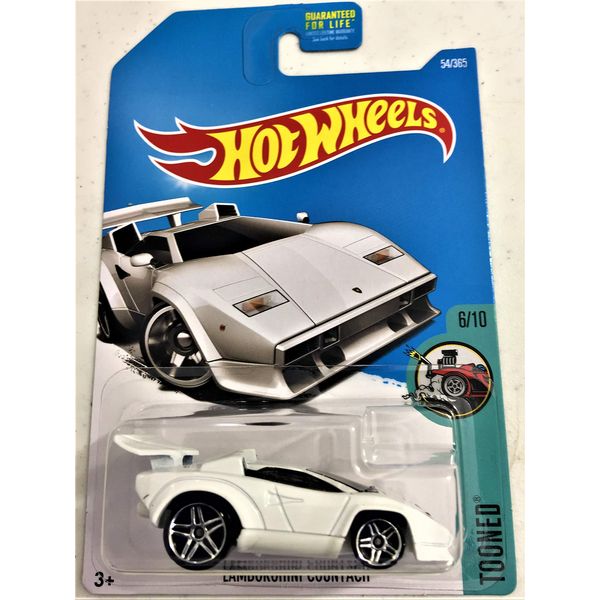 Hot Wheels 2017 Tooned Lamborghini Countach 54/365, White