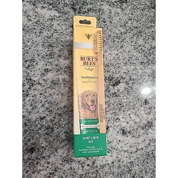 Burt's Bees for Dogs Natural Oral Dental Kit with Toothpaste & Brush Mint