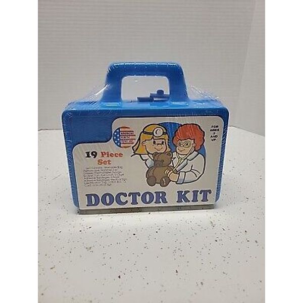 DOCTOR KIT NEW AMERICAN PLASTIC TOY 19 PC BLUE PLASTIC BAG SEALED CHILD PRETEND*