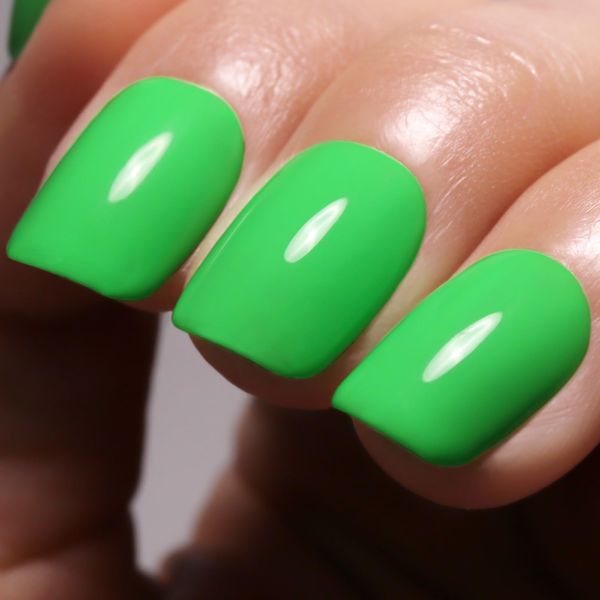 Imtiti Gel Nail Polish, 1Pcs 15ml Neon Green Color Gel Polish Soak Off LED Nail Polish Gel Nail Art Design Manicure Salon DIY at Home